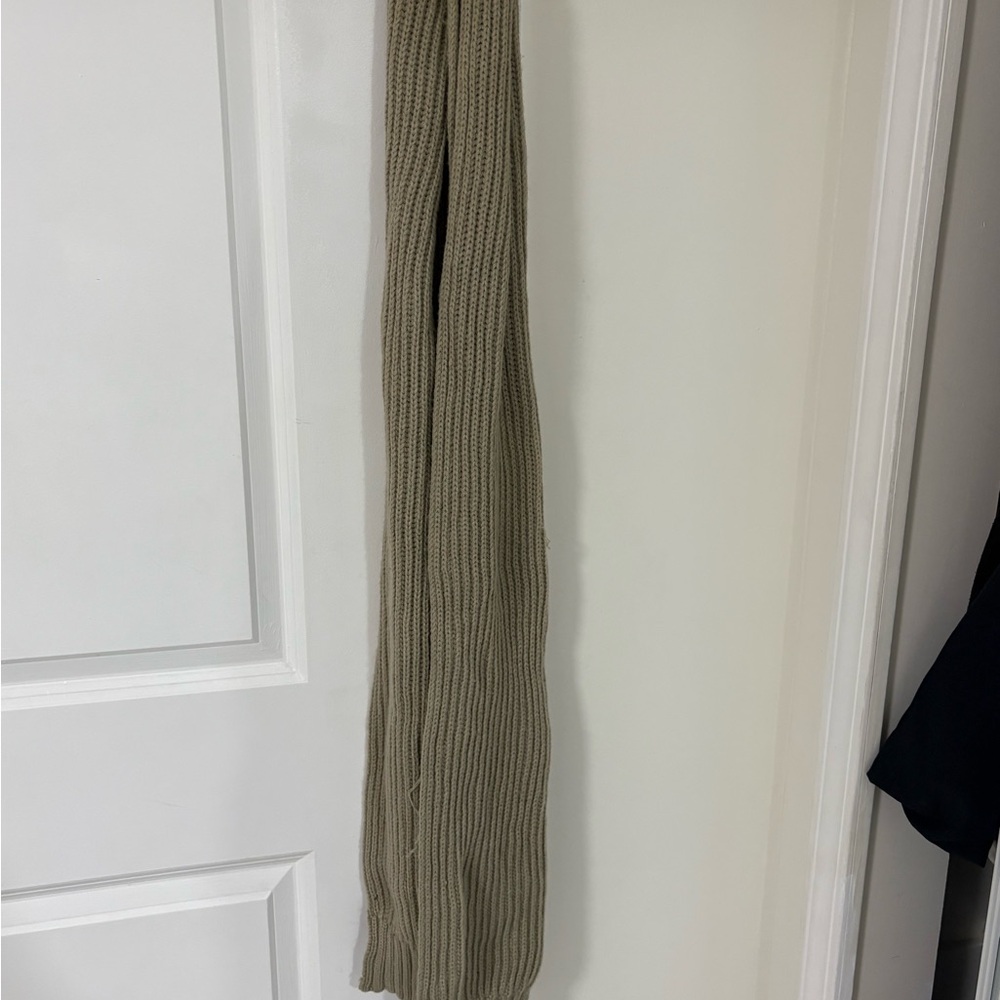 Elegant Tan Knit Scarf